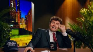 Nick Fuentes reacts to Keith Woods being denied entry to the US