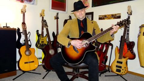 Lonesome Road Blues - Incredibly Epic Folk Rock Anthem About How A Nice Guy Becomes A Outlaw Killer!