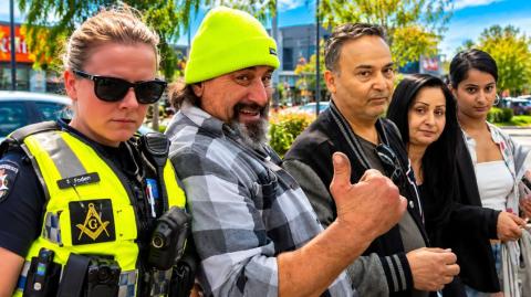 Stalkers letting the target know that he's on watch Australian governments targeting program