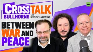 CrossTalk Bullhorns | Between war and peace
